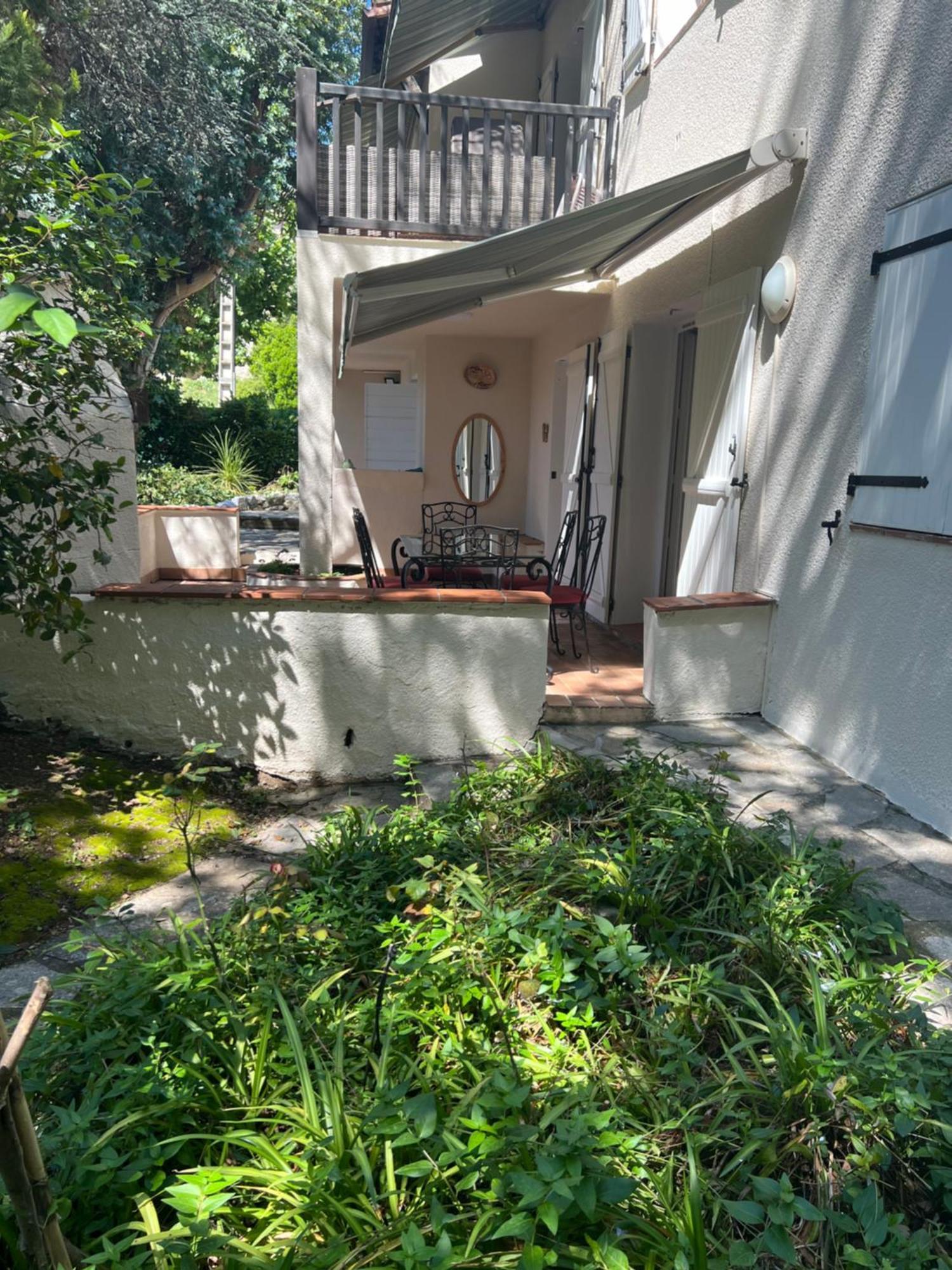 Superbe Rez-de-Villa 6p calme&plage à pied Le Pradet Extérieur photo